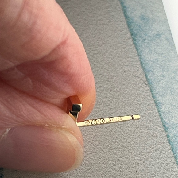 Authentic Tiffany & Co Rose Gold Smile Earrings - Picture 5 of 6